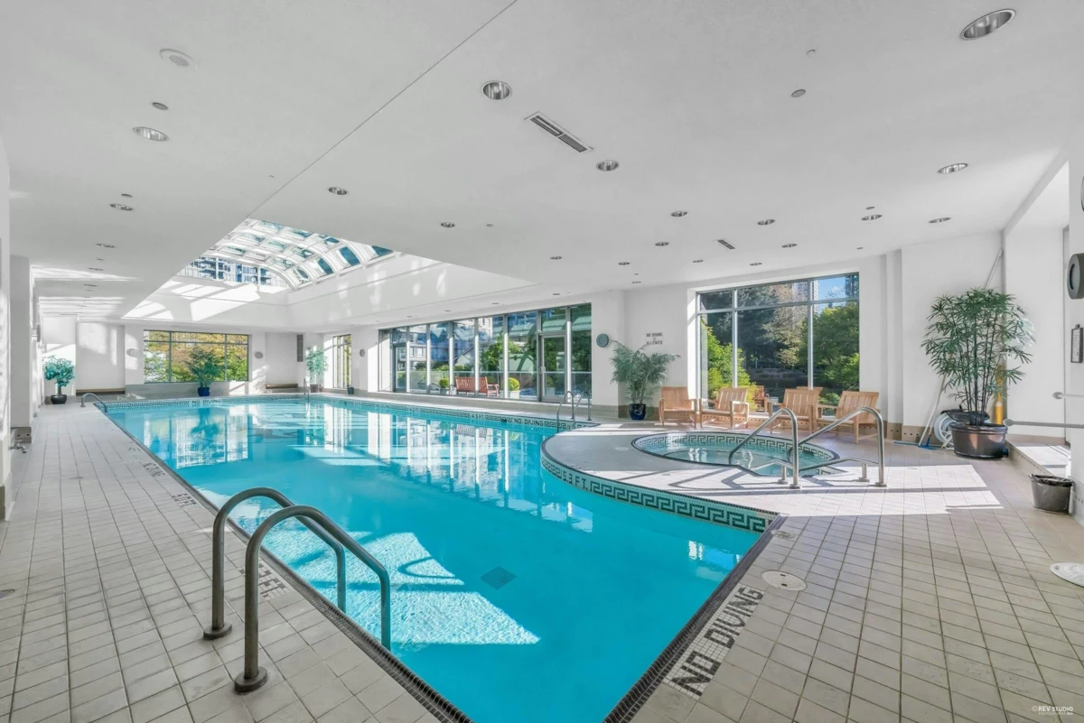 Garden / Landscaping Photo of 2502 323 Jervis Street, Vancouver, BC