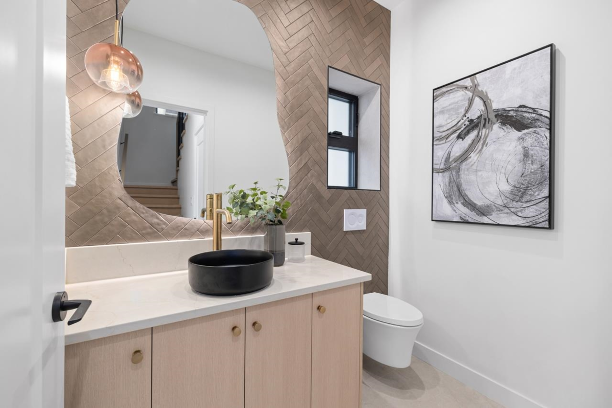 Bedroom 3 Photo of 2 2247 Parker Street, Vancouver, BC