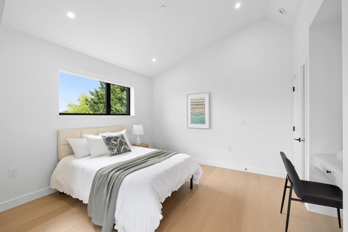 Garage Interior Photo of 2 2247 Parker Street, Vancouver, BC