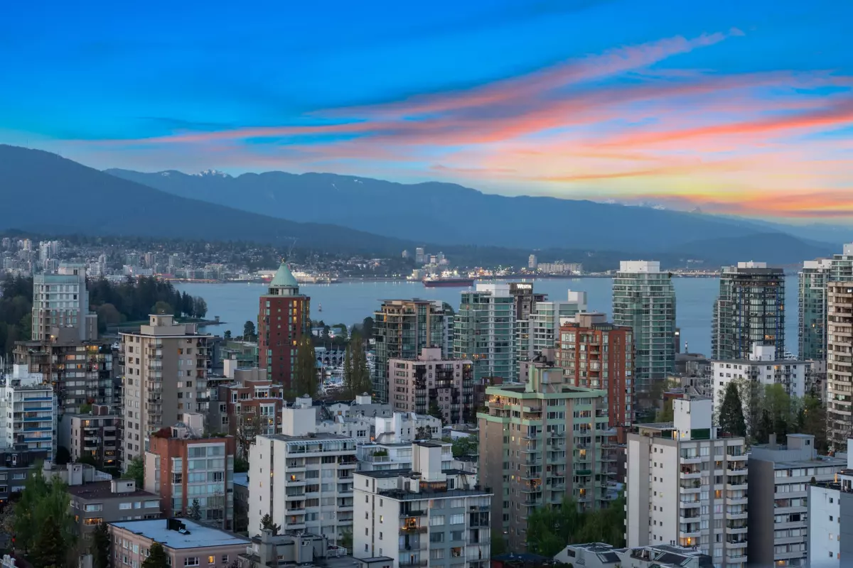 Backyard Photo of 2301 1850 Comox Street, Vancouver, BC