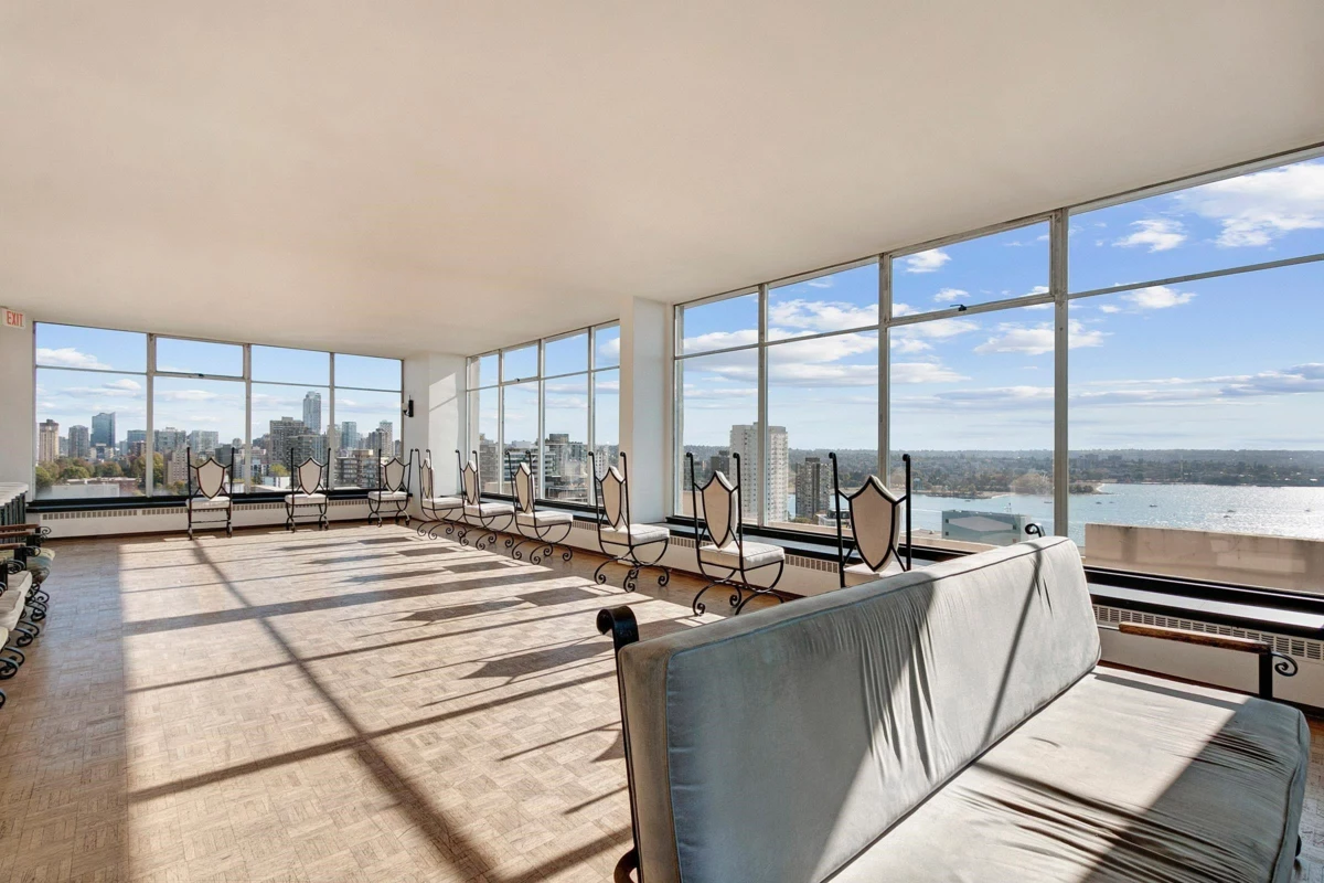 Entry Foyer Photo of 2301 1850 Comox Street, Vancouver, BC