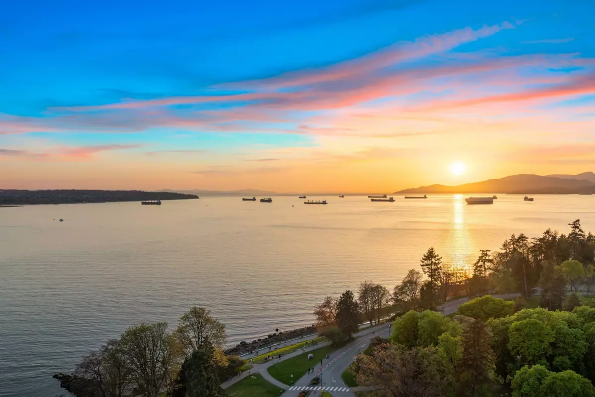 Garden / Landscaping Photo of 2301 1850 Comox Street, Vancouver, BC