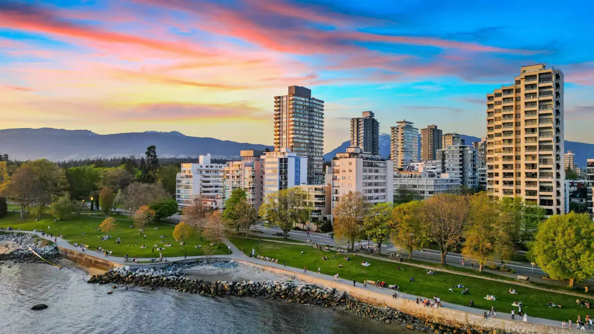 Hot Tub / Spa Photo of 2301 1850 Comox Street, Vancouver, BC