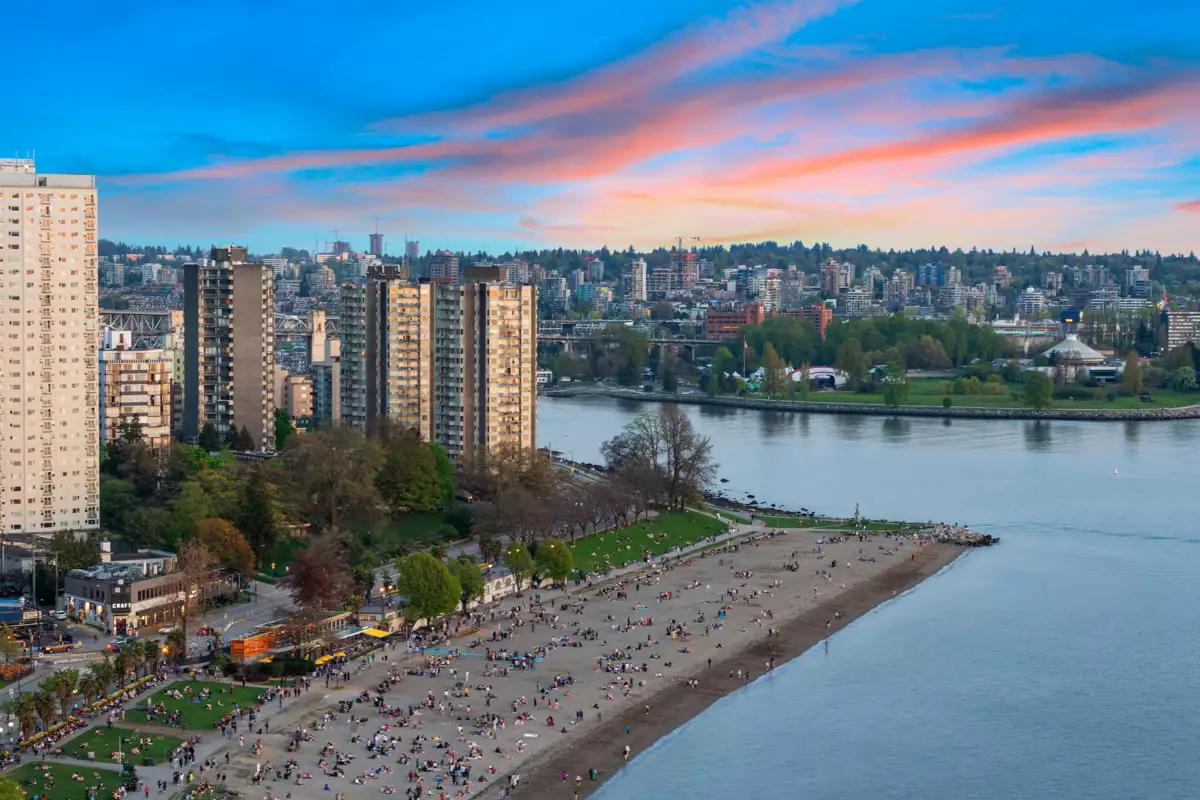 Kitchen Photo of 2301 1850 Comox Street, Vancouver, BC