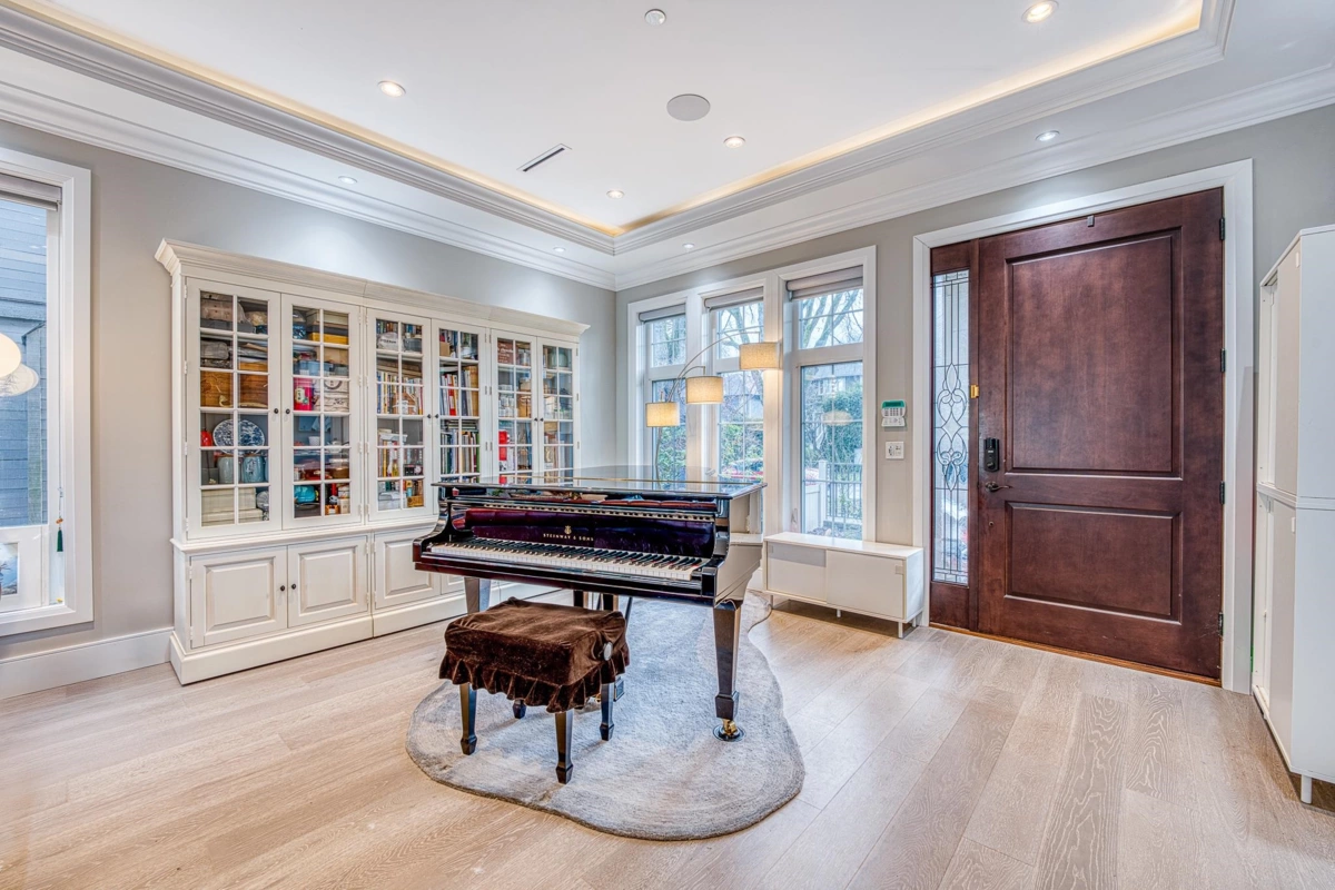 Kitchen Island Photo of 3537 W 18th Avenue, Vancouver, BC