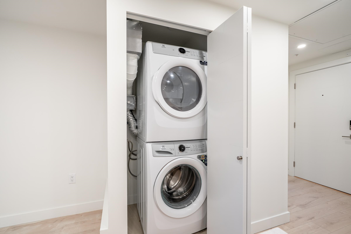 Loft / Bonus Room Photo of 206 8428 Park Road, Richmond, BC