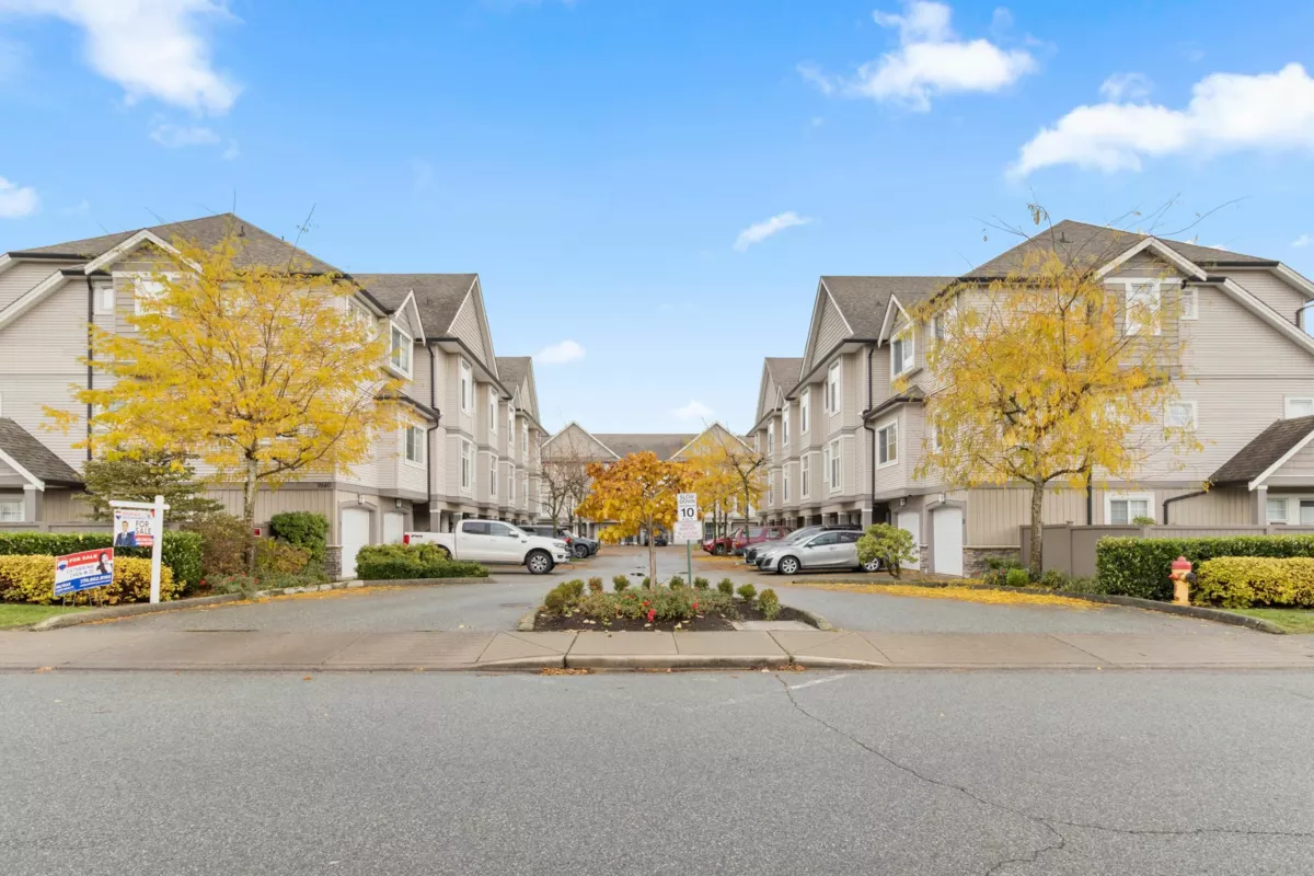 Bedroom 3 Photo of 2 9140 Hazel Street, Chilliwack, BC