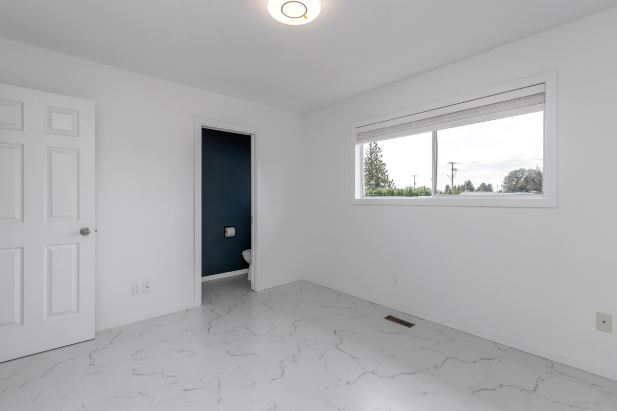 Mudroom Photo of 6423 Tyson Road, Chilliwack, BC