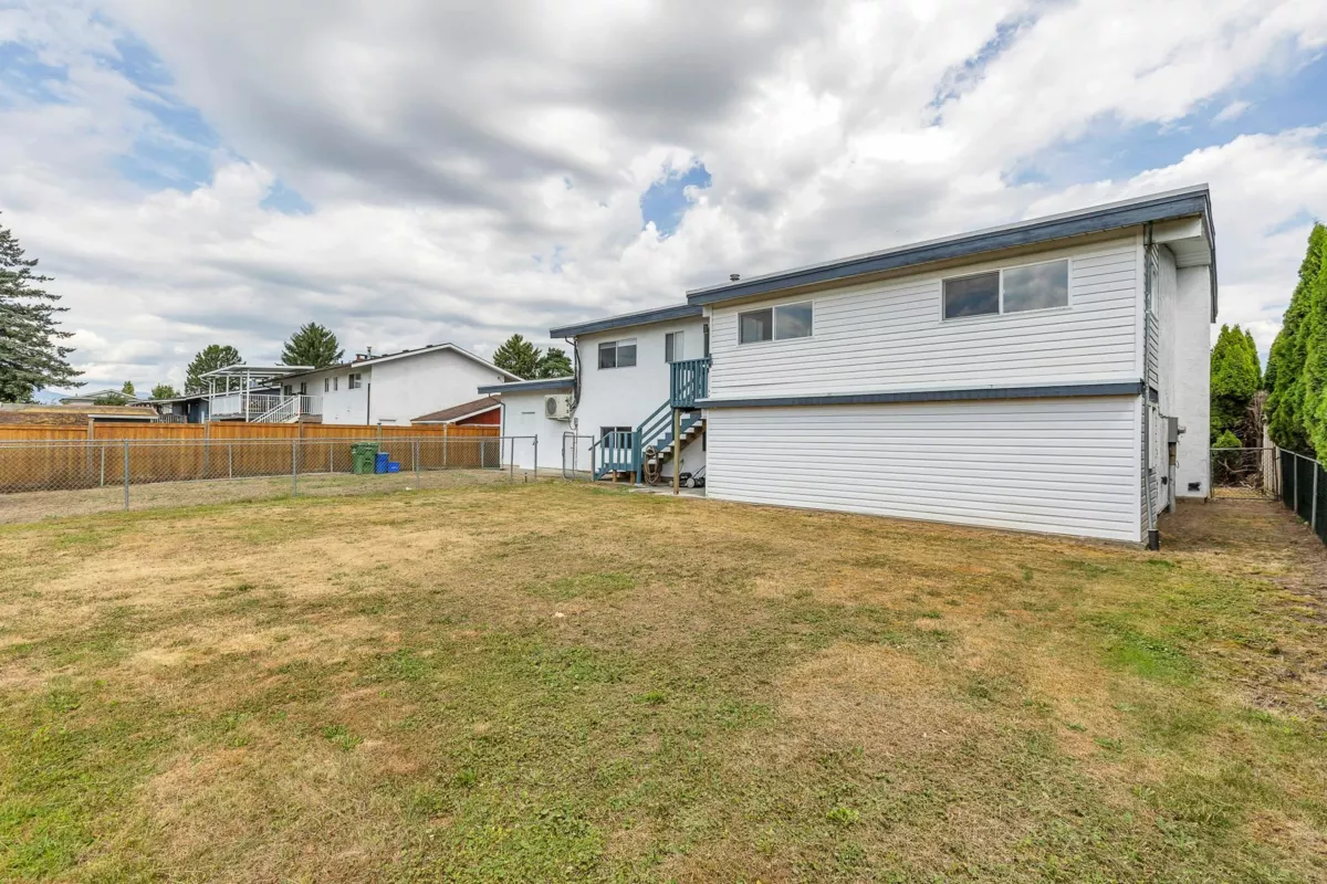 Neighborhood Park Photo Near 6423 Tyson Road, Chilliwack, BC