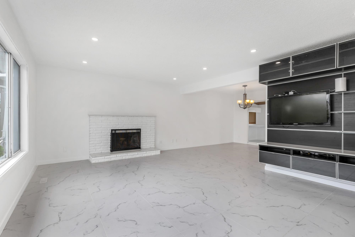 Powder Room Photo of 6423 Tyson Road, Chilliwack, BC