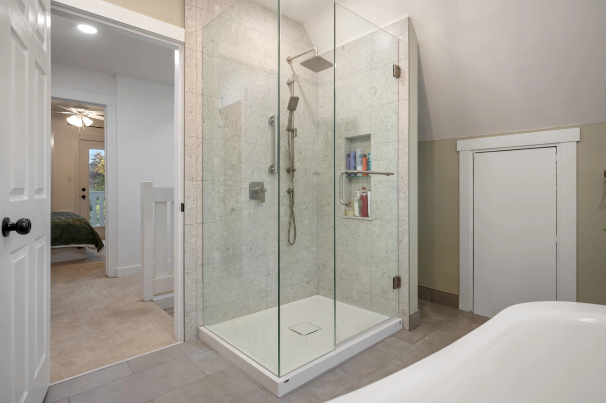 Backyard Photo of 23211 St Andrews Avenue, Langley, BC