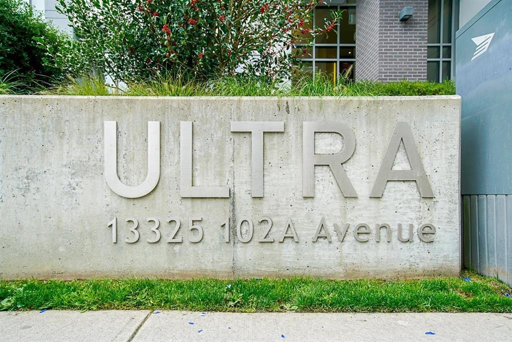 Exterior Front Photo of 209 13325 102a Avenue, Surrey, BC