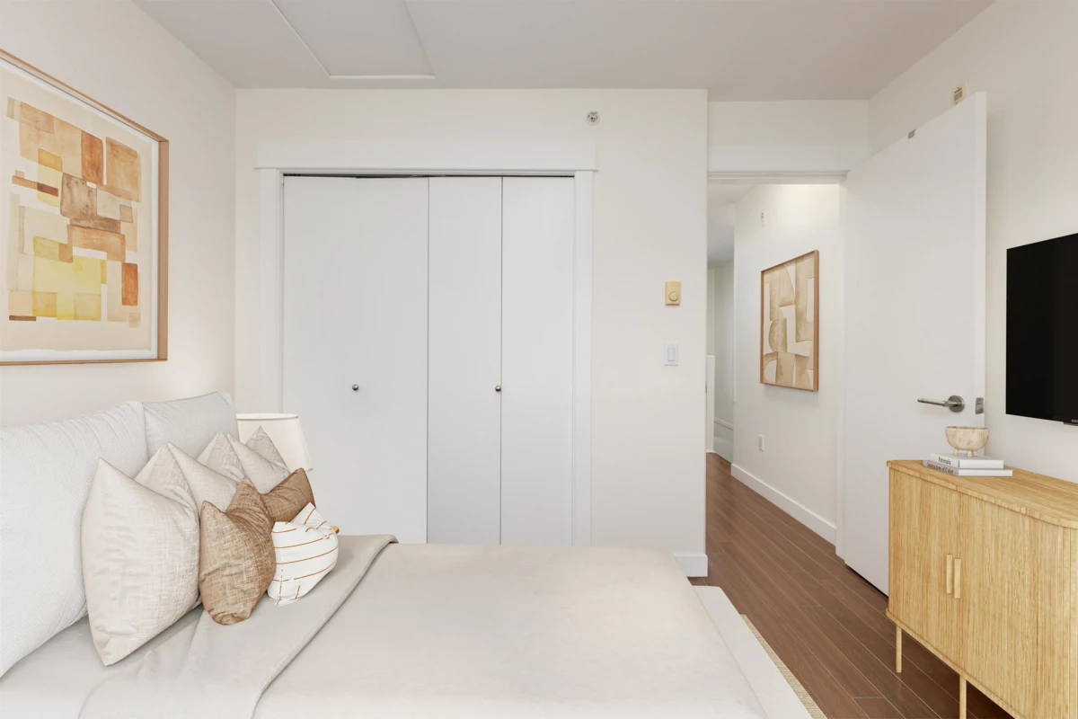 Garden / Landscaping Photo of 4 307 E 15th Street, North Vancouver, BC