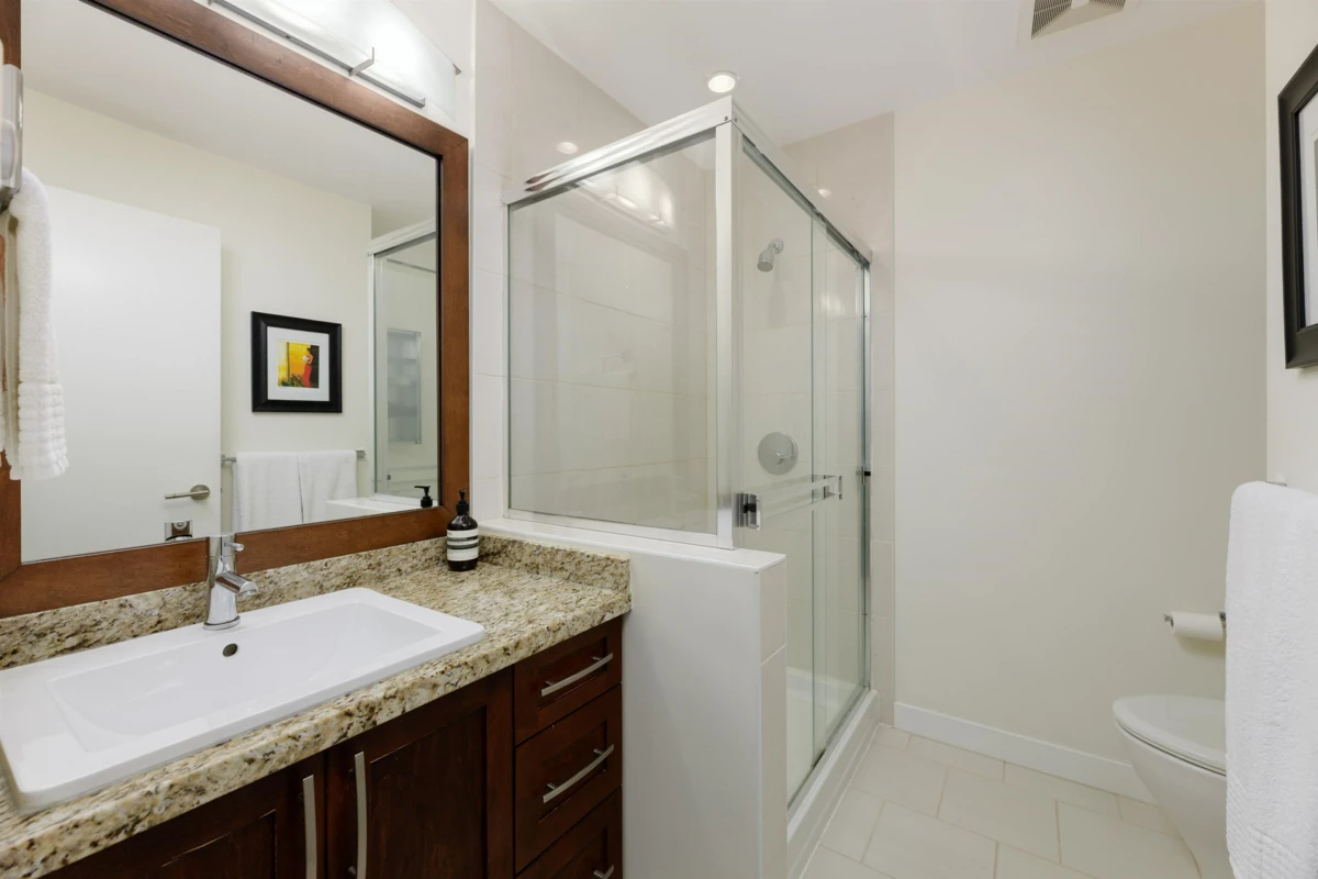 Outdoor Patio Photo of 4 307 E 15th Street, North Vancouver, BC