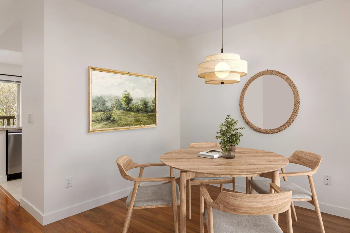 Primary Bedroom Photo of 4 307 E 15th Street, North Vancouver, BC