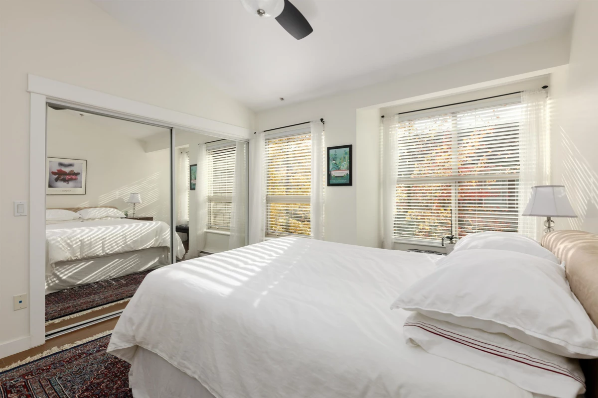 Staircase Photo of 4 307 E 15th Street, North Vancouver, BC