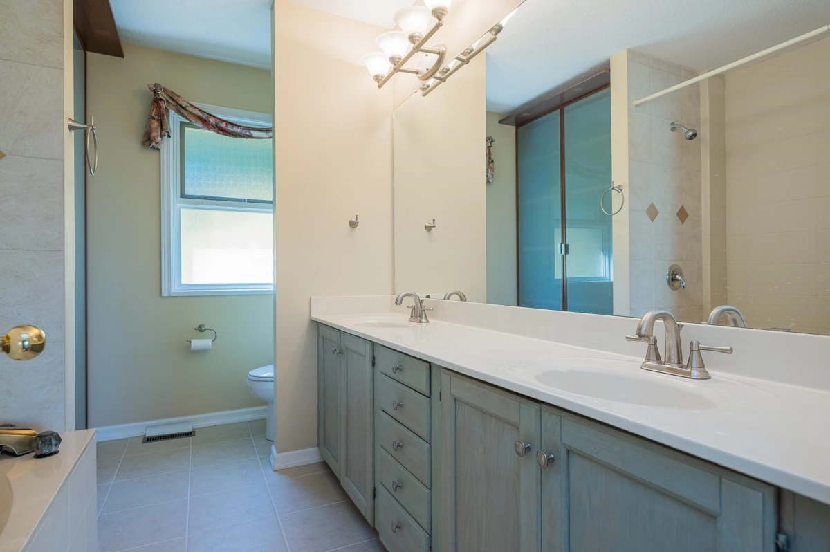 Garage Interior Photo of 73 Woodland Drive, Delta, BC