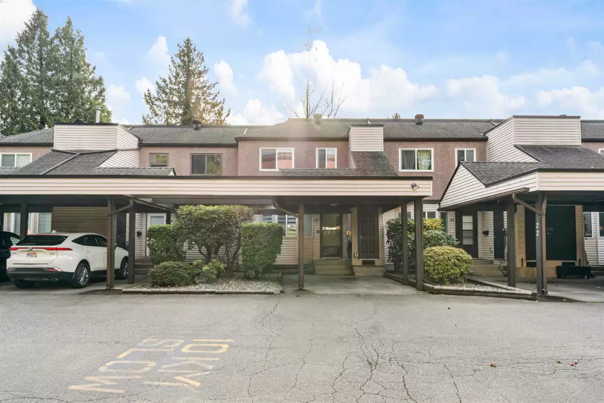 Exterior Front Photo of 21 7521 140 Street, Surrey, BC