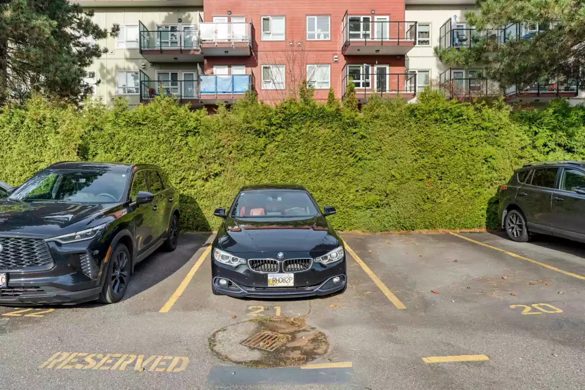 Staircase Photo of 21 7521 140 Street, Surrey, BC