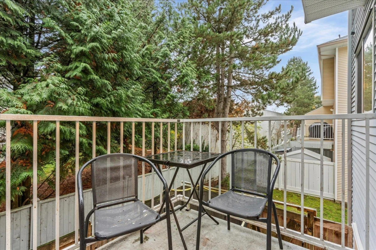 Hallway Photo of 15 3087 Immel Street, Abbotsford, BC