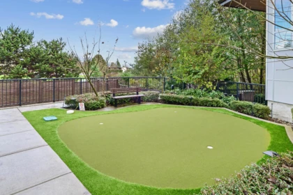 Swimming Pool Photo of 28 15775 Mountain View Drive, Surrey, BC
