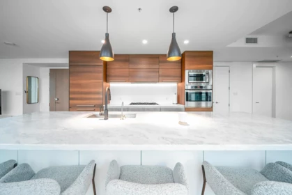 2802 2378 Alpha Avenue, Burnaby, BC