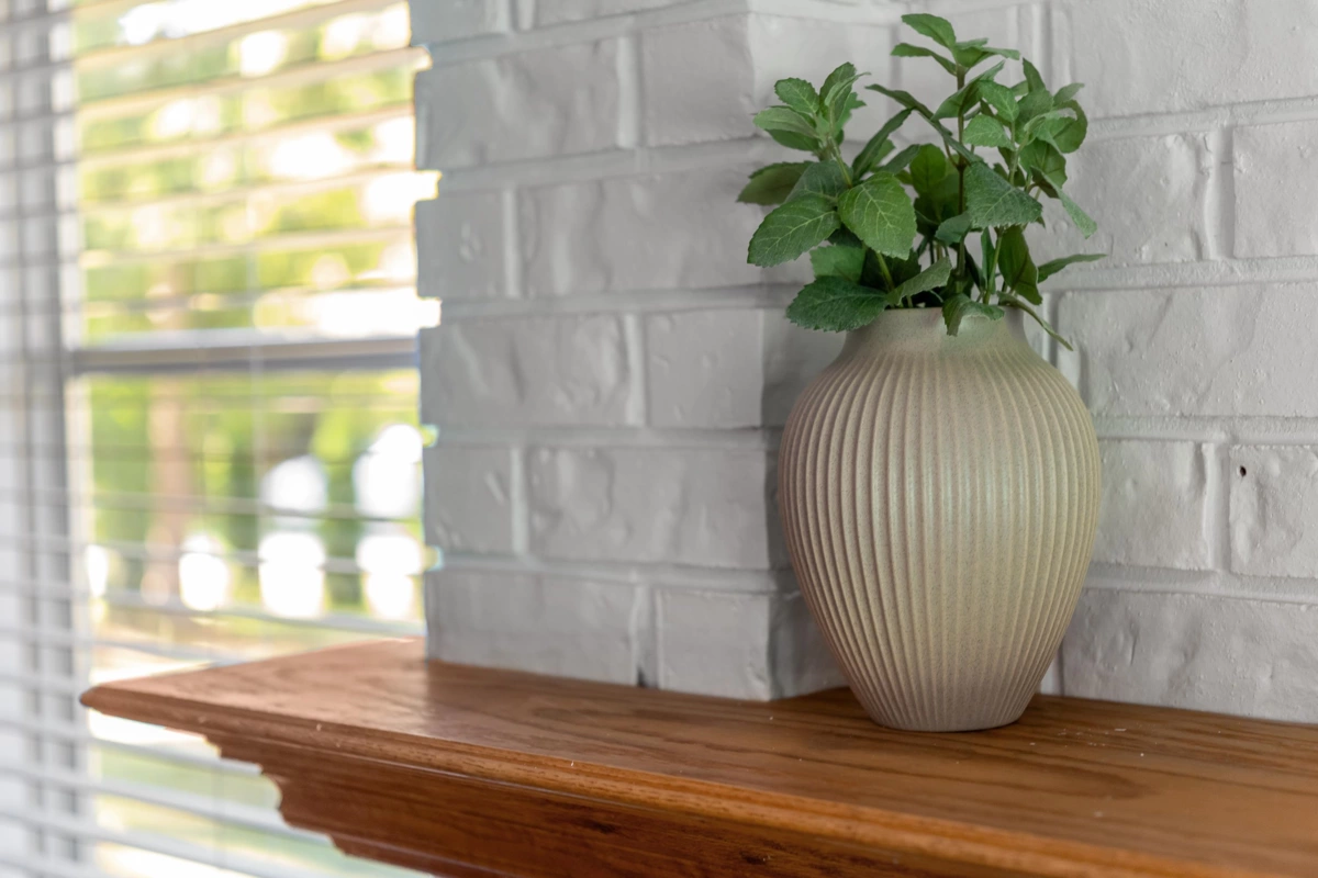 Breakfast Nook Photo of 14273 26 Avenue, Surrey, BC