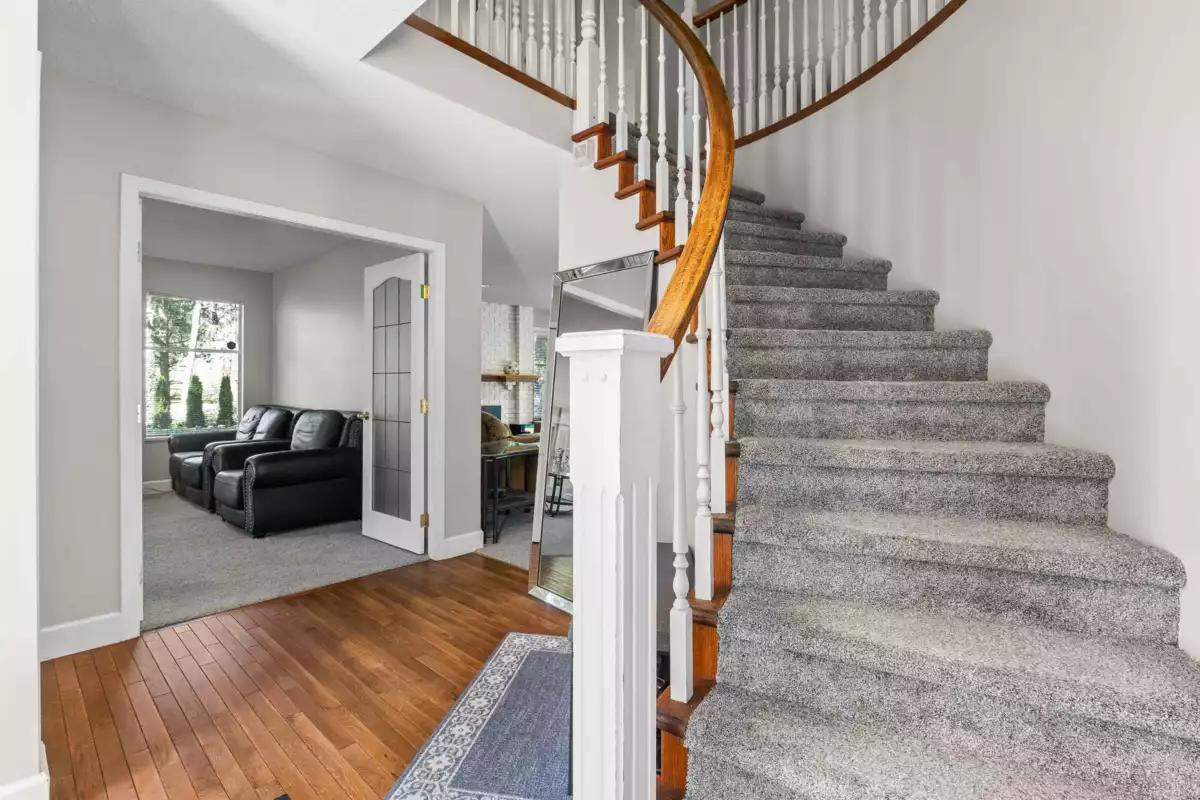 Laundry Room Photo of 14273 26 Avenue, Surrey, BC