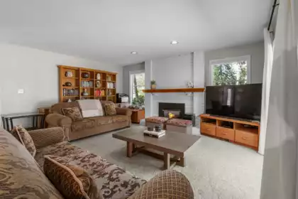 14273 26 Avenue, Surrey, BC, Surrey — Single Family Residence for sale