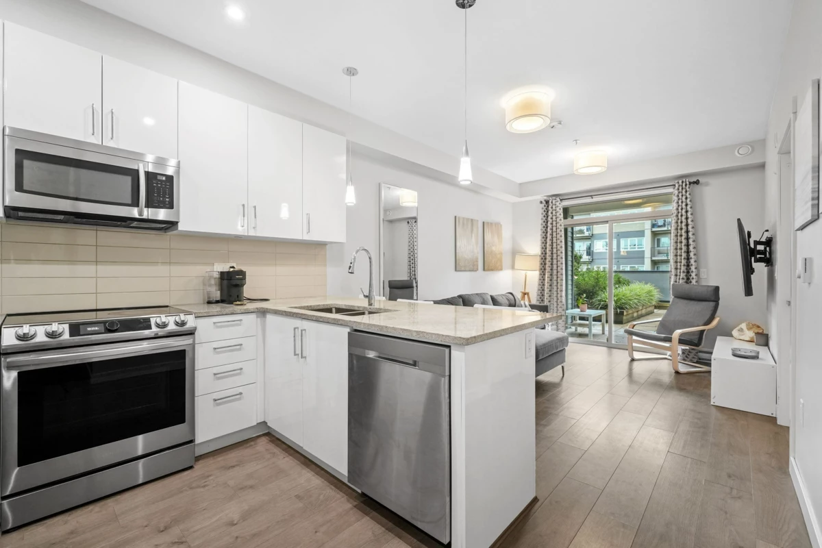 Breakfast Nook Photo of 206 45562 Airport Road, Chilliwack, BC