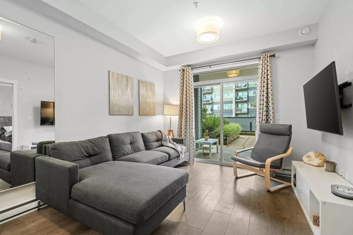 Living Room Photo of 206 45562 Airport Road, Chilliwack, BC