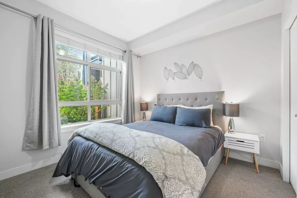 Primary Bedroom Photo of 206 45562 Airport Road, Chilliwack, BC