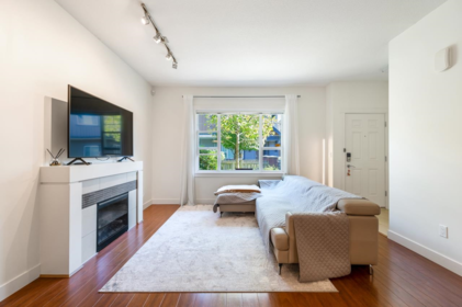 39 9699 Sills Avenue, Richmond, BC, Richmond — Townhouse for sale