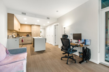Pantry Photo of 912 2108 Gilmore Avenue, Burnaby, BC