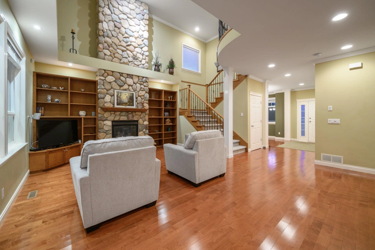 Bedroom 2 Photo of 24270 Mcclure Drive, Maple Ridge, BC