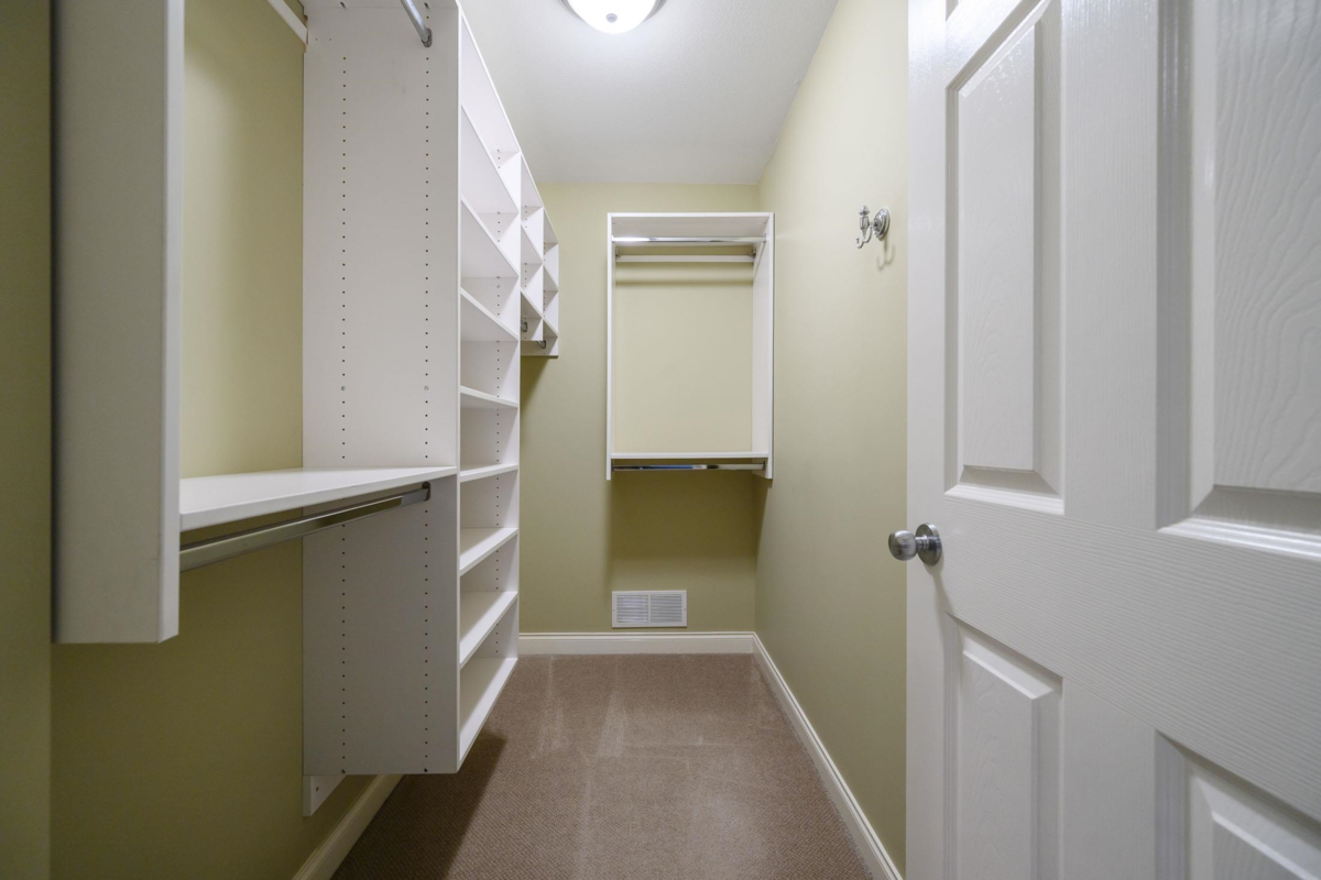 Loft / Bonus Room Photo of 24270 Mcclure Drive, Maple Ridge, BC