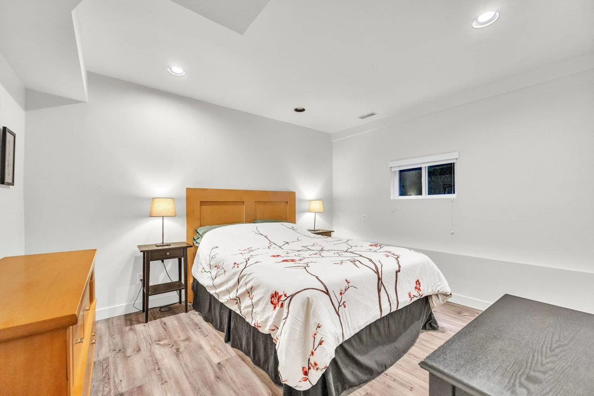 Mudroom Photo of 3296 Institute Road, North Vancouver, BC