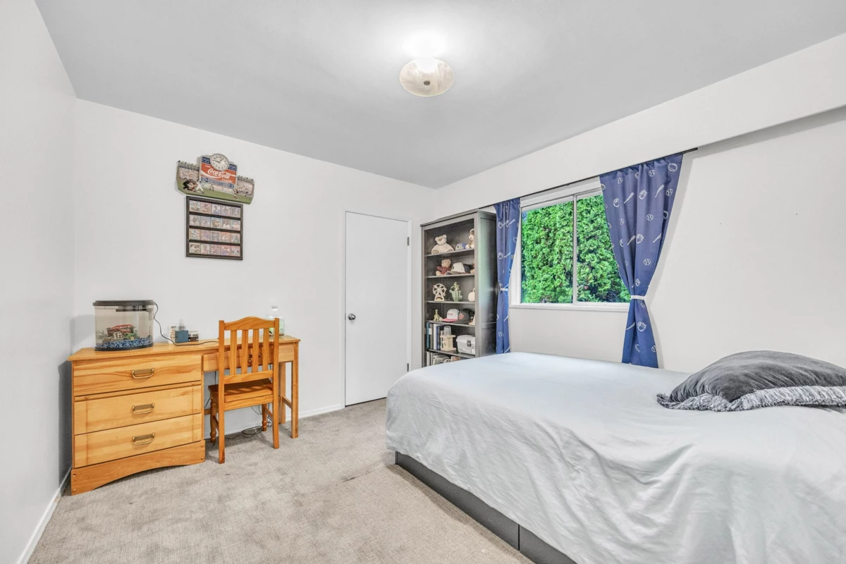 Primary Bedroom Photo of 3296 Institute Road, North Vancouver, BC