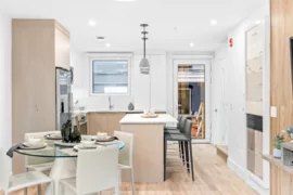 315 2250 E 1st Avenue, Vancouver, BC