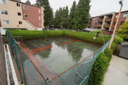 Garden / Landscaping Photo of 218 8540 Citation Drive, Richmond, BC