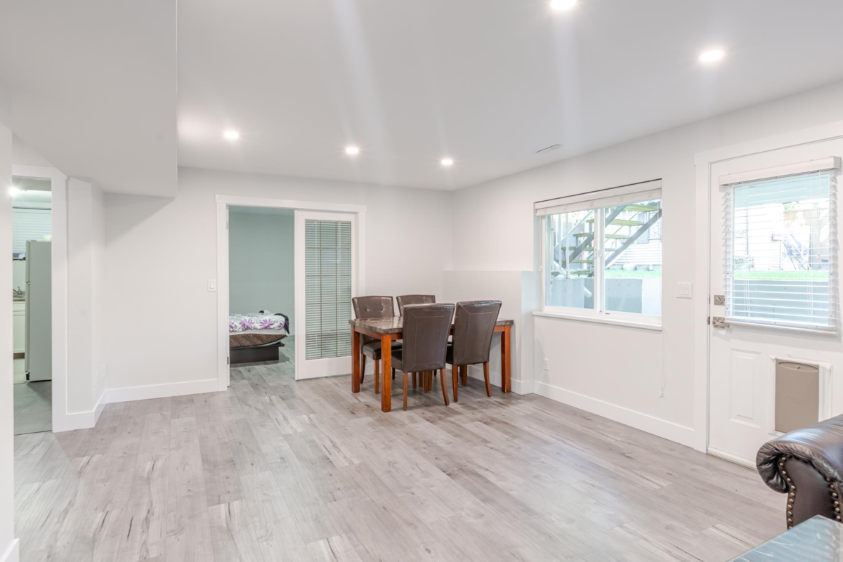 Front Yard Photo of 11060 158b Street, Surrey, BC