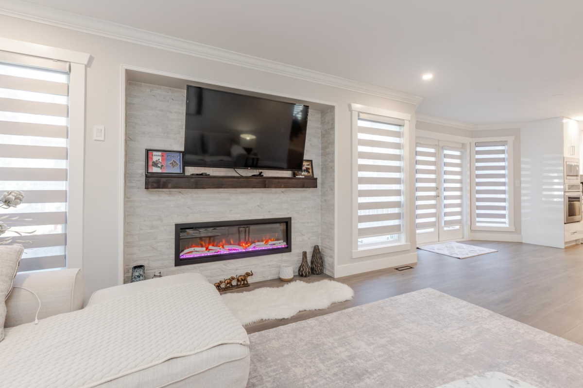 Guest Bathroom Photo of 11060 158b Street, Surrey, BC