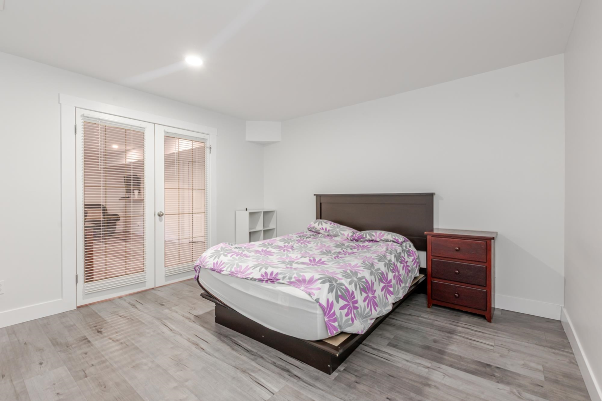 Outdoor Kitchen Photo of 11060 158b Street, Surrey, BC