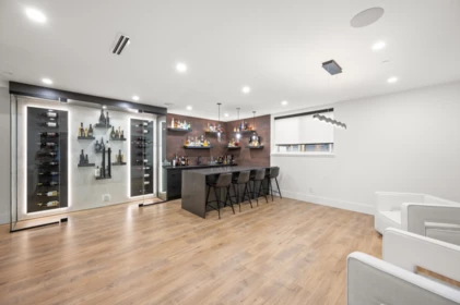 Hot Tub / Spa Photo of 1265 Kent Street, White Rock, BC