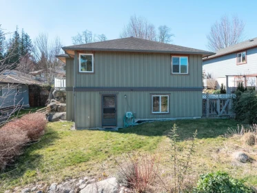Front Yard Photo of 5878 Medusa Street, Sechelt, BC