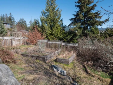 Hot Tub / Spa Photo of 5878 Medusa Street, Sechelt, BC