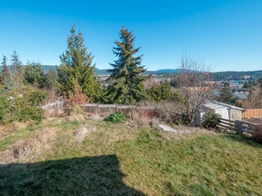 Swimming Pool Photo of 5878 Medusa Street, Sechelt, BC