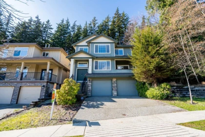 Kitchen Photo of 3398 Plateau Boulevard, Coquitlam, BC
