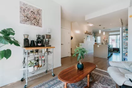 Kitchen Island Photo of 5972 Oldmill Lane, Sechelt, BC