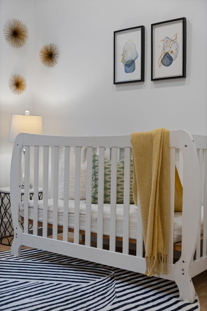 Hallway Photo of 1 1166 E 11th Avenue, Vancouver, BC